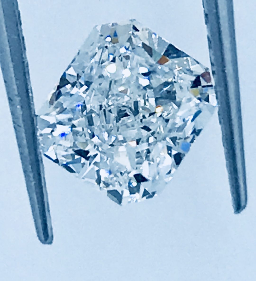 1.71ct Radiant Cut Diamond F VS2 GIA-certified