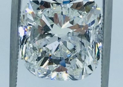 15.32ct Cushion Diamond G SI2 IGI-certified Lab-Grown