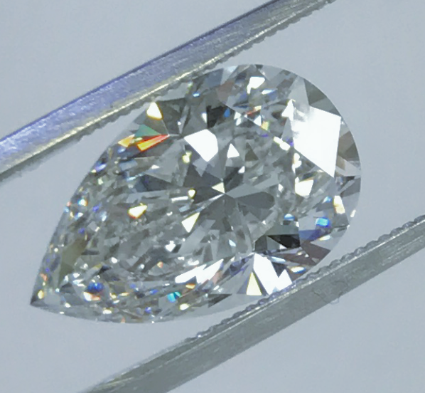 6.37ct Pear Diamond E VS1 IGI-certified Lab-Grown