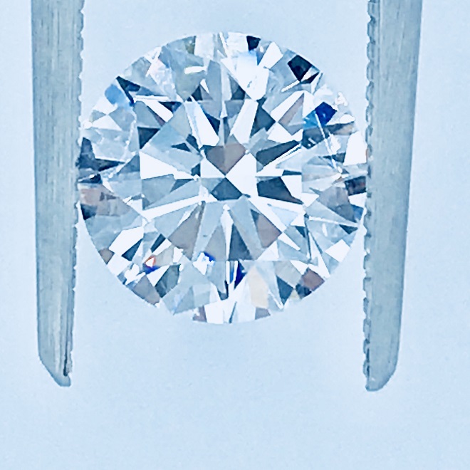 2.02ct Round Diamond D SI1 IGI-certified Lab-Grown