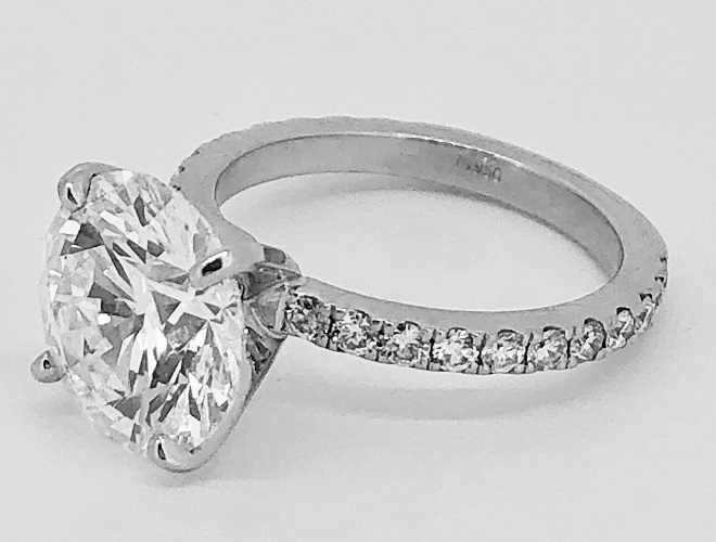 3.5ct Center Round Diamond Nova Style Ring